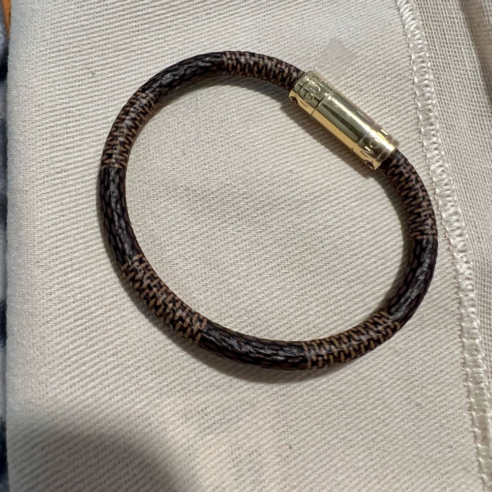 SOLD Louis Vuitton keep it bracelet